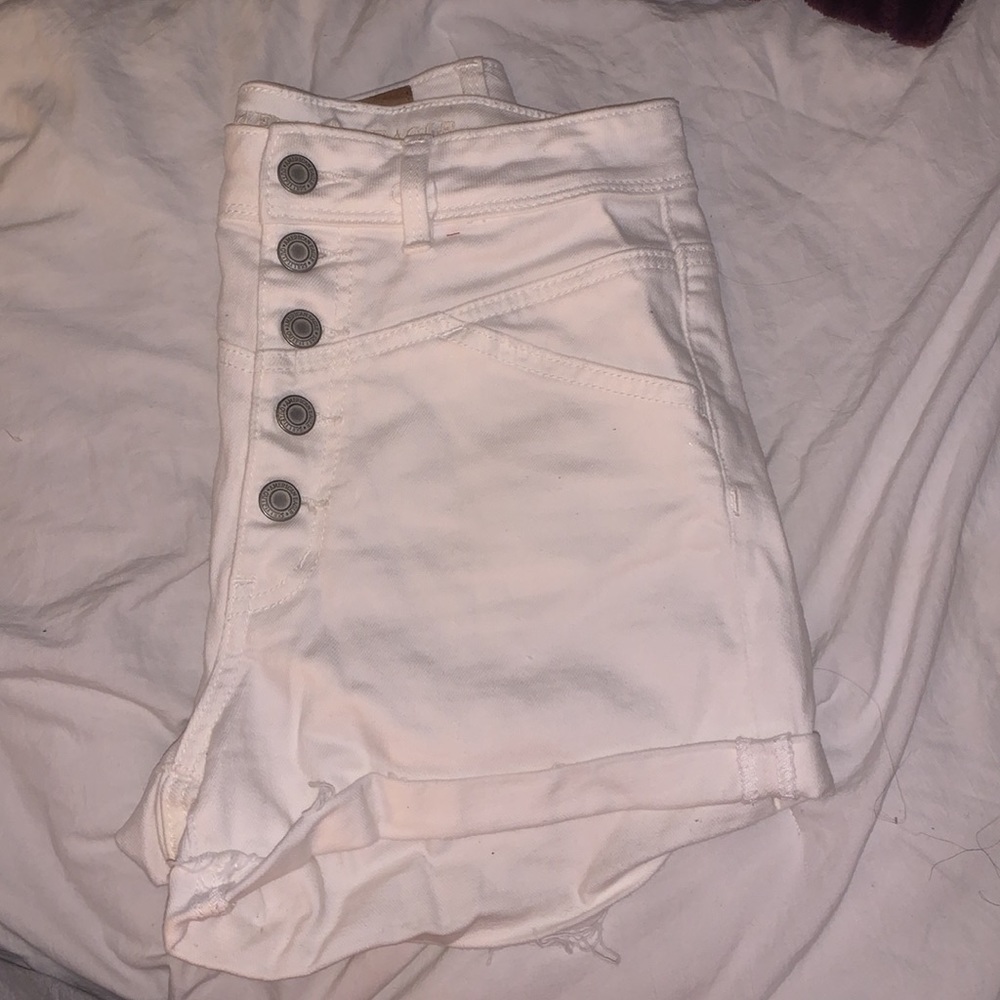 american eagle white jean shorts